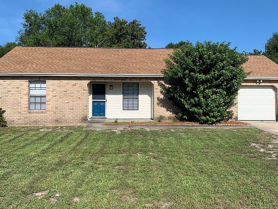 1st image of 943 Marquette Ct