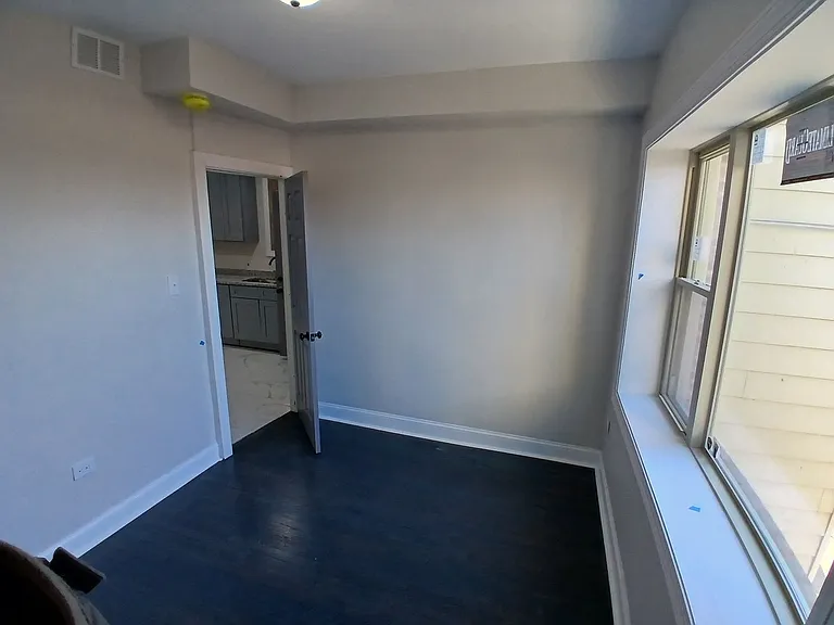 7730 S Cornell Ave #3 — Photo 28