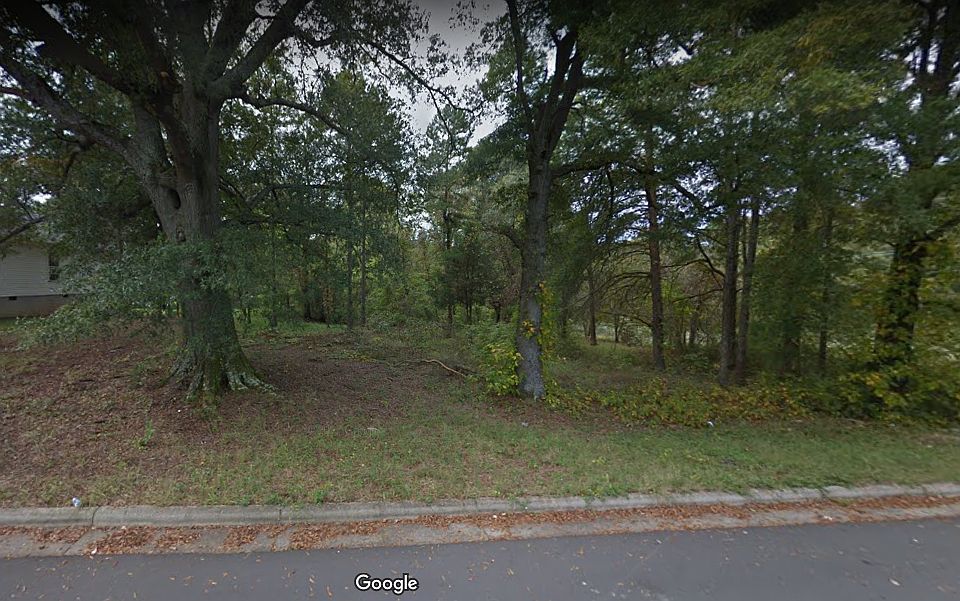 1st image of Richmond Ave