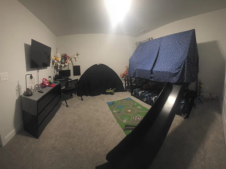 536 Amusement Dr — Photo 4