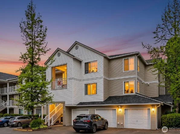 2009 196 Street SE #D304, Bothell, WA 98012
