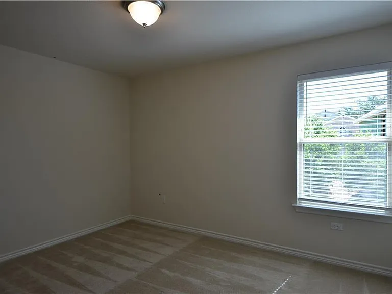 9000 Gage Dr — Photo 22