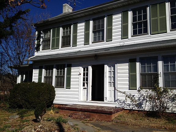 2nd image of 312 8th St