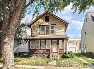 22 9th Ave, South Charleston, WV 25303