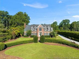 104 Great Oaks Dr, Fayetteville, NC 28303