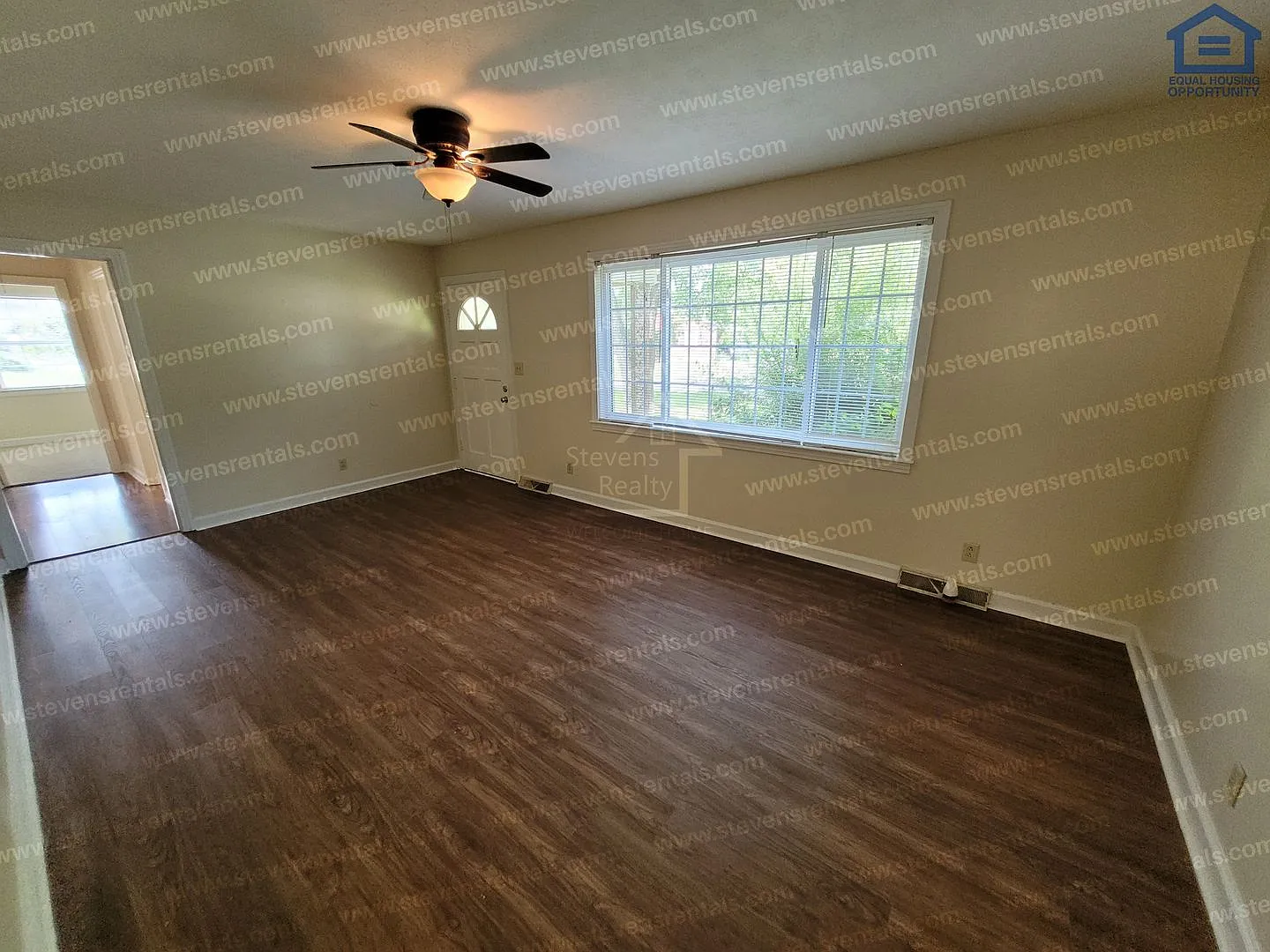 Affordable Beautiful Brick Home — Photo 4