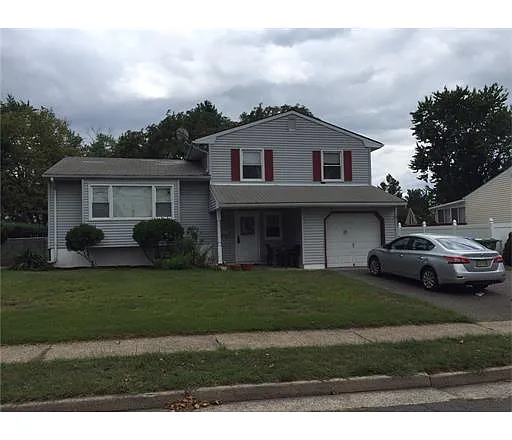25 Rieder Rd photo 1