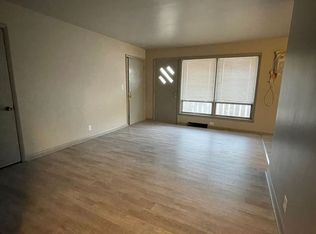 2600-20 W Glendale Ave, Milwaukee, WI 53209