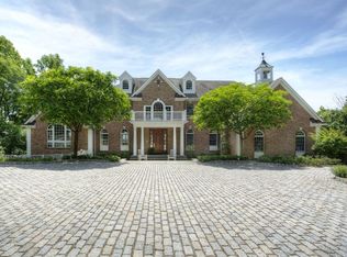 12 Beacon Hill Dr, Chester, NJ
