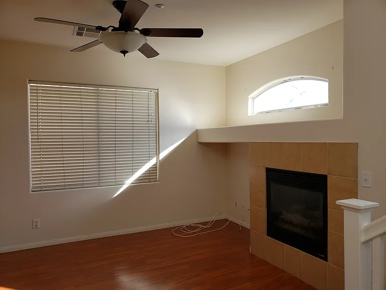 8904 Nautilus Vista Ct — Photo 10