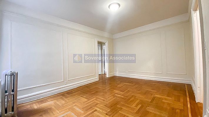 1st image of 108 Park Ter E APT 1D