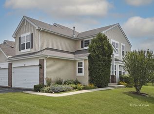 293 Wild Meadow Ln, Woodstock, IL
