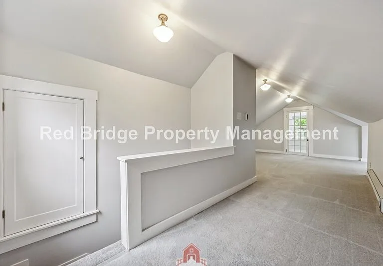 2619 NE Flanders St — Photo 27