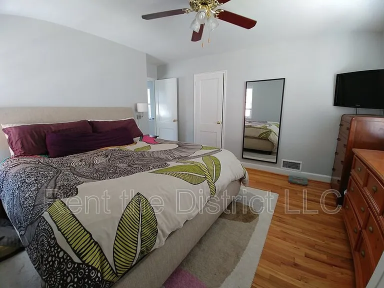 4839 Yuma St NW — Photo 12