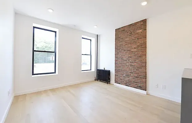 Rented by Highline Residential | media 9