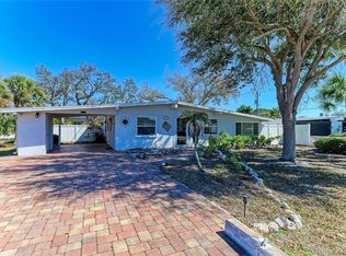 817 Harbor Dr S, Venice, FL 34285