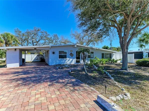 817 Harbor Dr S, Venice, FL 34285