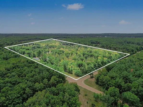 11841/ W 8th Point, Lake, MI 48632