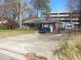 7 Booth Cir, Newport News, VA 23606