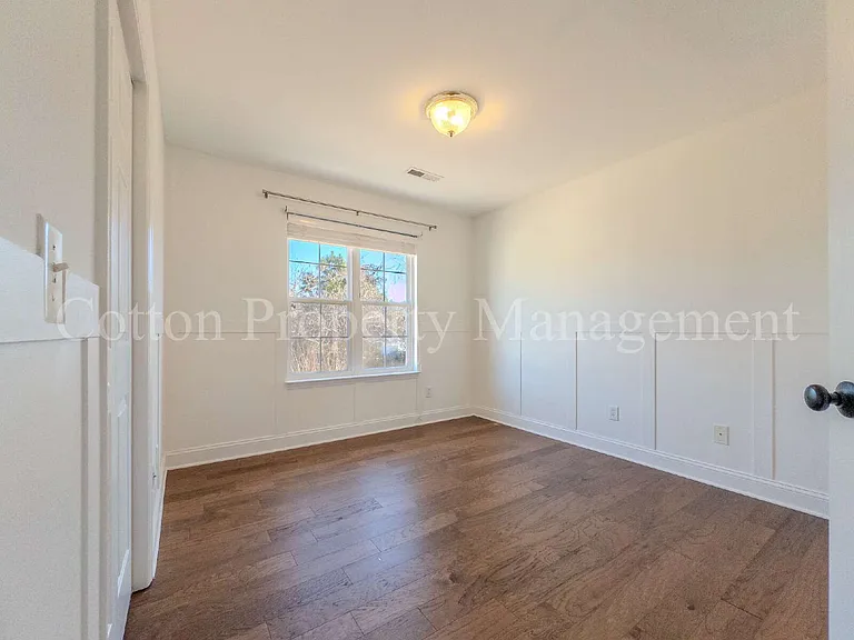 7106 Haven Way — Photo 24