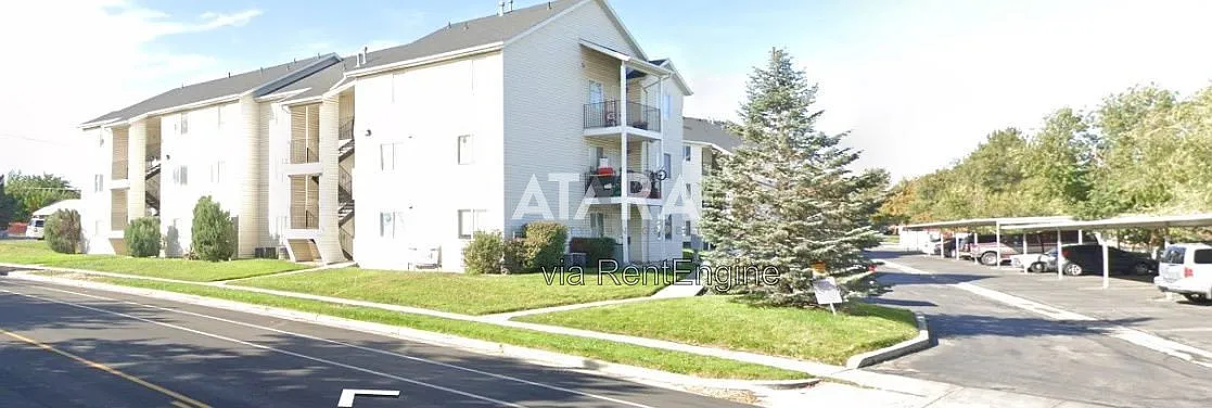 2 bed, 2.0 bath, $1,295 — Photo 4