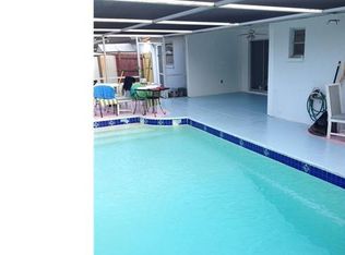 1001 Ridgeway Dr, North Fort Myers, FL 33903