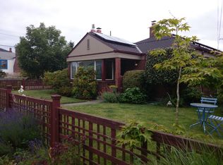 8072 27th Ave NW, Seattle, WA 98117