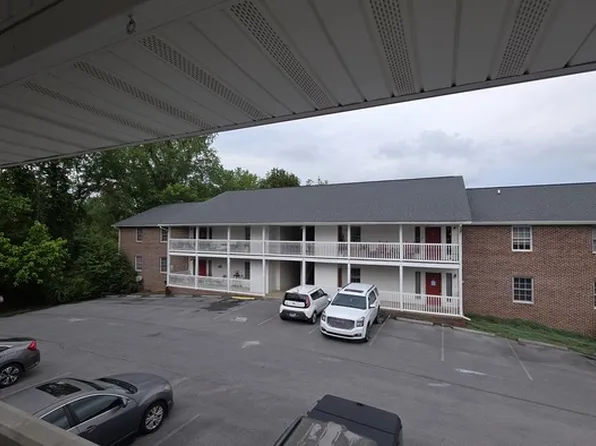 148 Gray Station Rd, Johnson City, TN