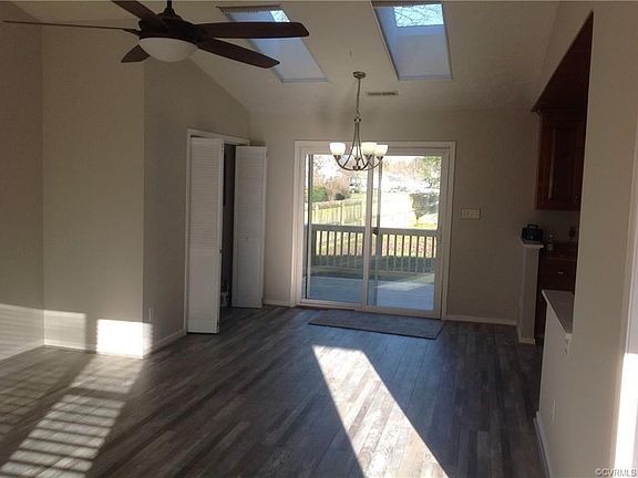 5th image of 6485 McCauley Ln