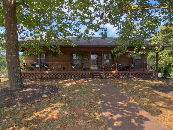 5th image of 115 Dogwood Ln E