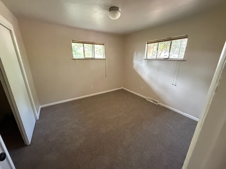 5414 S Datura St — Photo 5