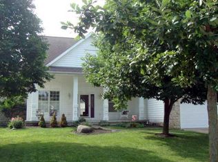 2067 Gingerwood Ct, Grove City, OH 43123