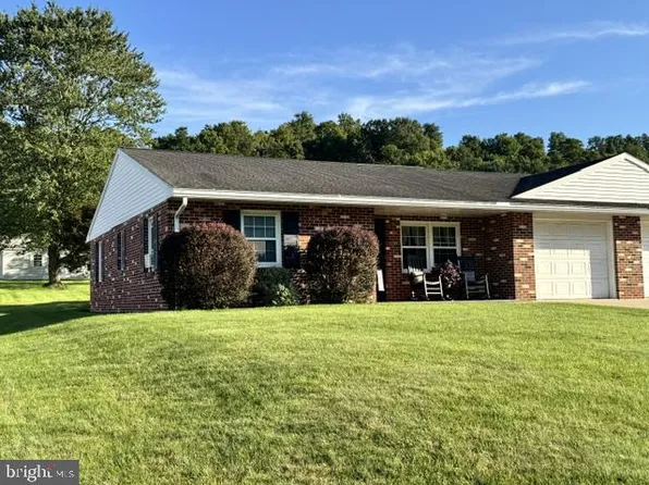 182 Ort Valley Rd, Lewistown, PA 17044