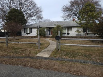 697 8th Street, Bohemia, NY, 11716