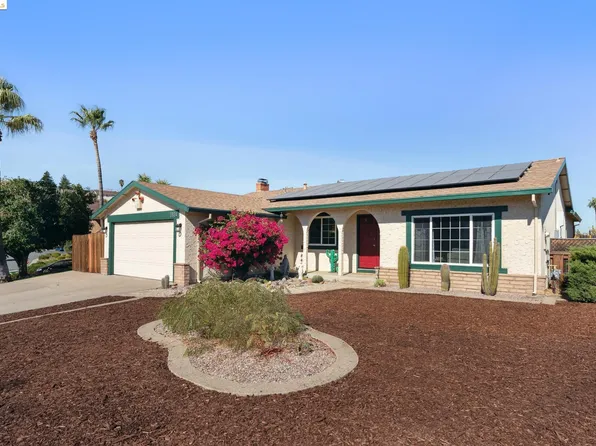 3924 Chatworth St, Pittsburg, CA 94565