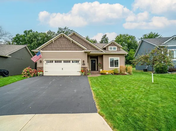 1422 Pinehurst Ct, Altoona, WI 54720