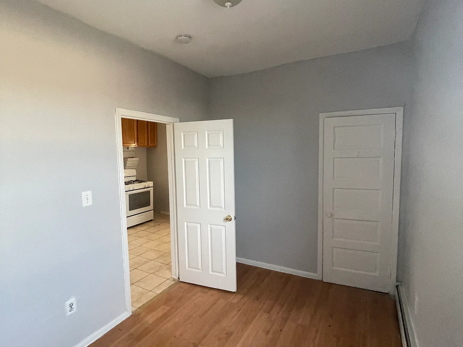 331 E Jersey St — Photo 2