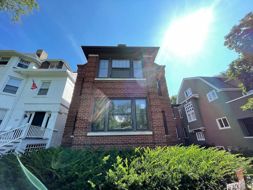 1233 Judson Ave #2E