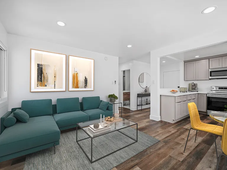 1101 N Flower St #1 — Photo 10
