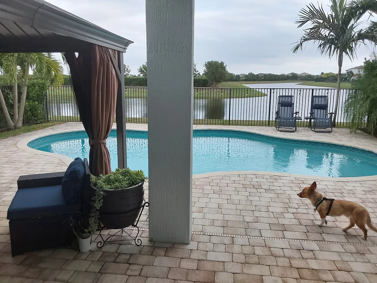 Building Photo - 4834 Sand Dollar Dr