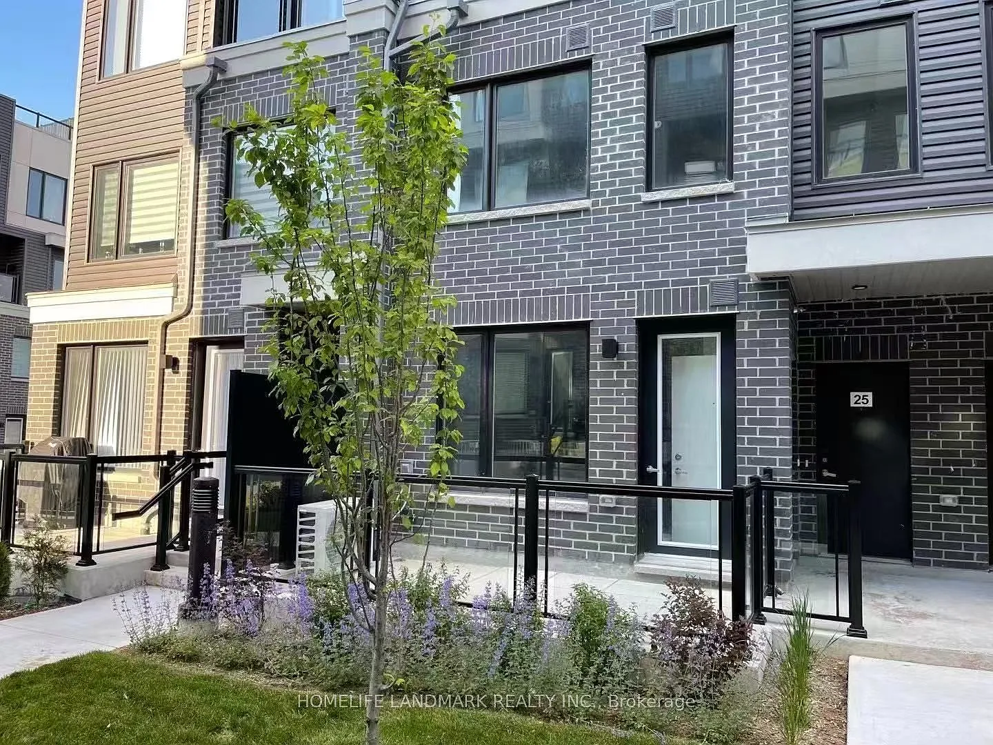 2 bed, $2,800 — Photo 2