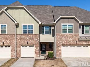 9304 Lennox Laurel Cir, Raleigh, NC 27617