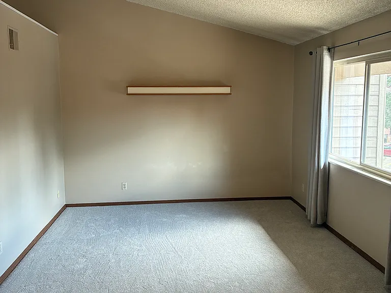 224 Wright St — Photo 17