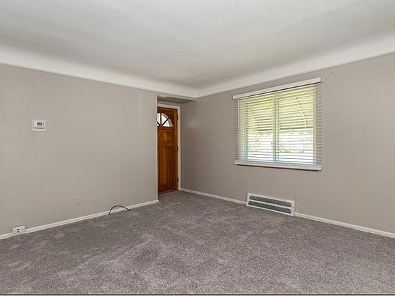 5th image of 18301 Ponciana Ave
