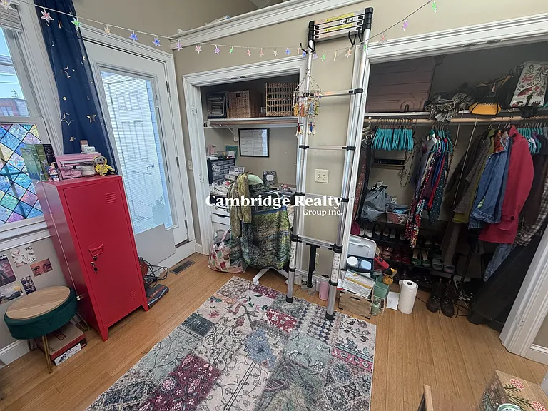 325 Elm St #2 — Photo 16