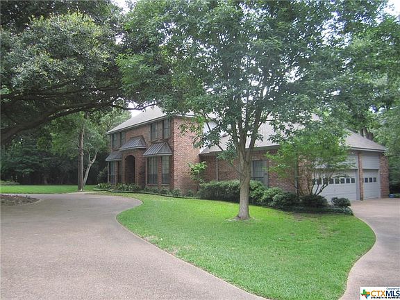 4th image of 4904 Ascot Pkwy