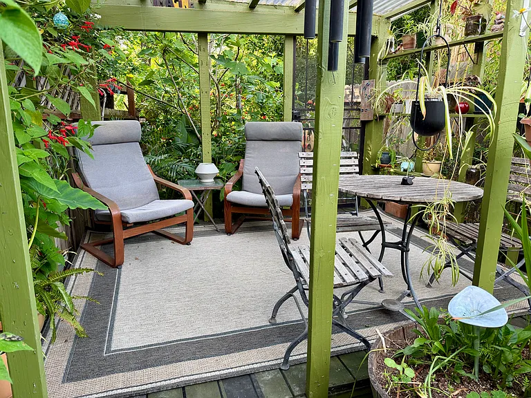 Montgomery Dr — Photo 10