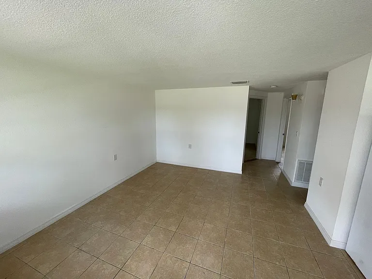5319 Avery Rd — Photo 3