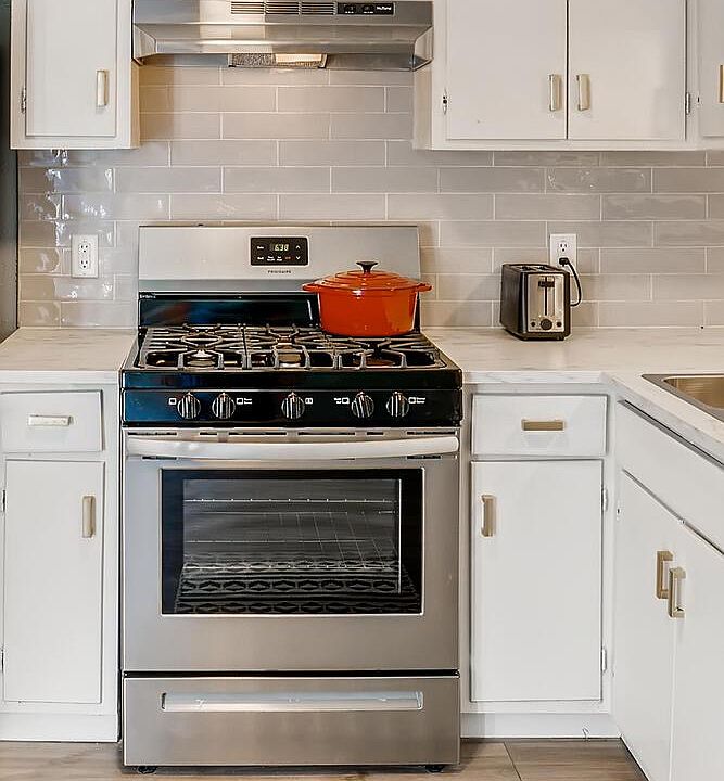 1st image of 10504 Golden Meadow Dr #B