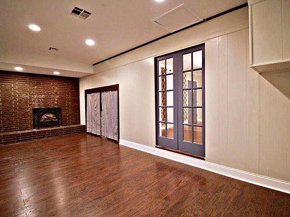 5th image of 713 Barbour Ave